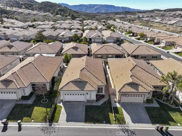 5090 Singing Hills Drive, Banning, California 92220