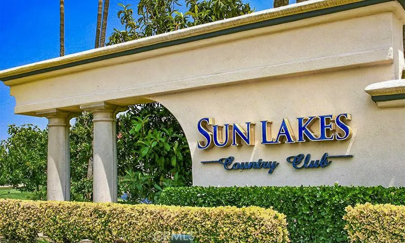 5090 Singing Hills Drive, Banning, California 92220