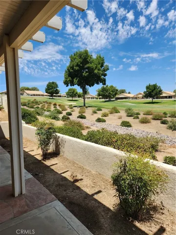 5090 Singing Hills Drive, Banning, California 92220
