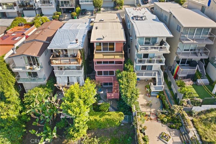 Aerial View plus the addiational lot