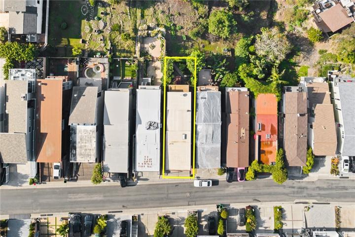 1041 Santa Ana Street, Laguna Beach, California 92651