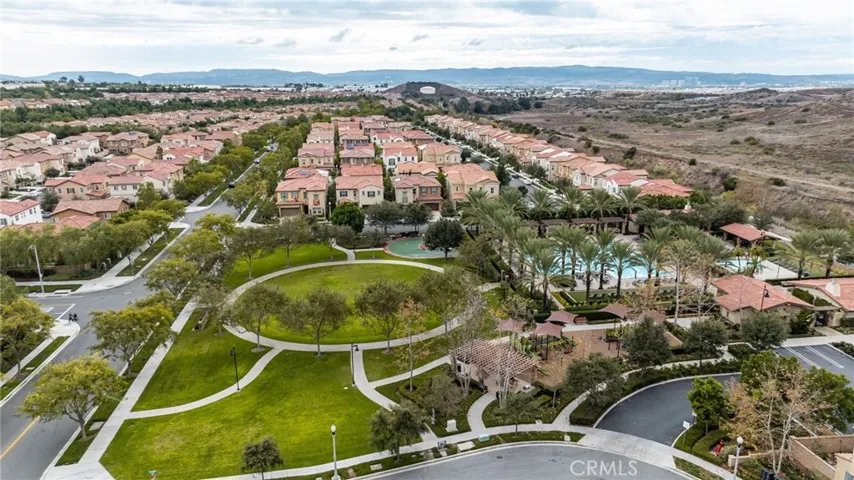 22 Savannah, Lake Forest, California 92630