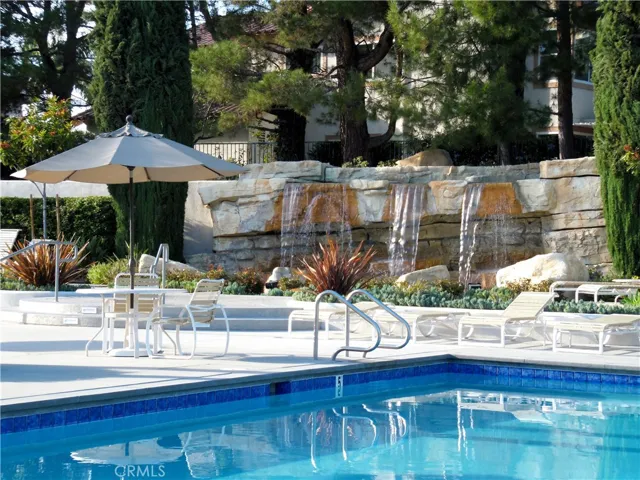 22661 Pineridge, Mission Viejo, California 92692