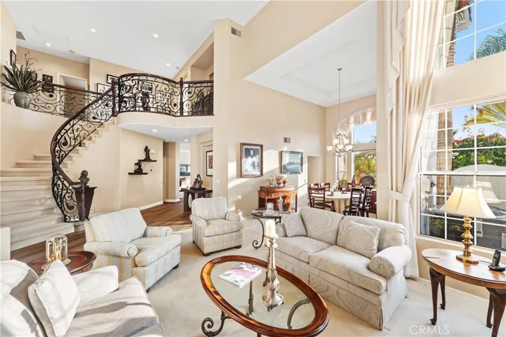 22661 Pineridge, Mission Viejo, California 92692