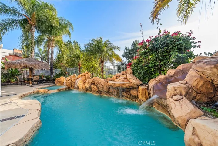 22661 Pineridge, Mission Viejo, California 92692