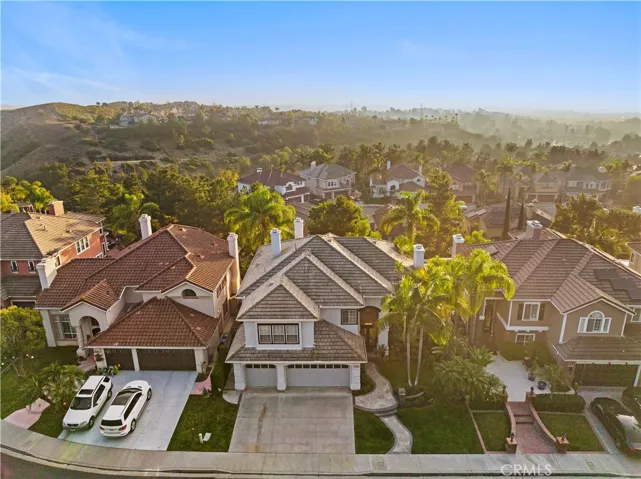 22661 Pineridge, Mission Viejo, California 92692