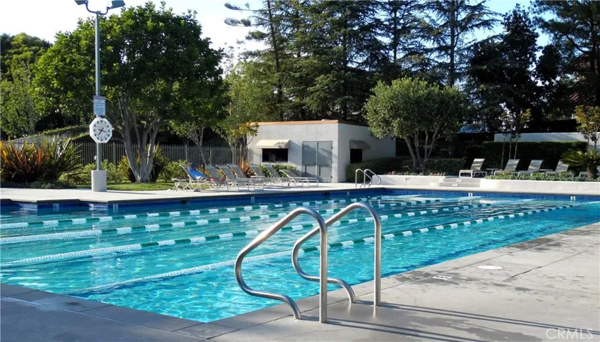22661 Pineridge, Mission Viejo, California 92692