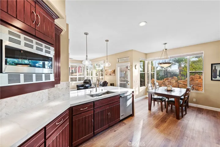 22661 Pineridge, Mission Viejo, California 92692