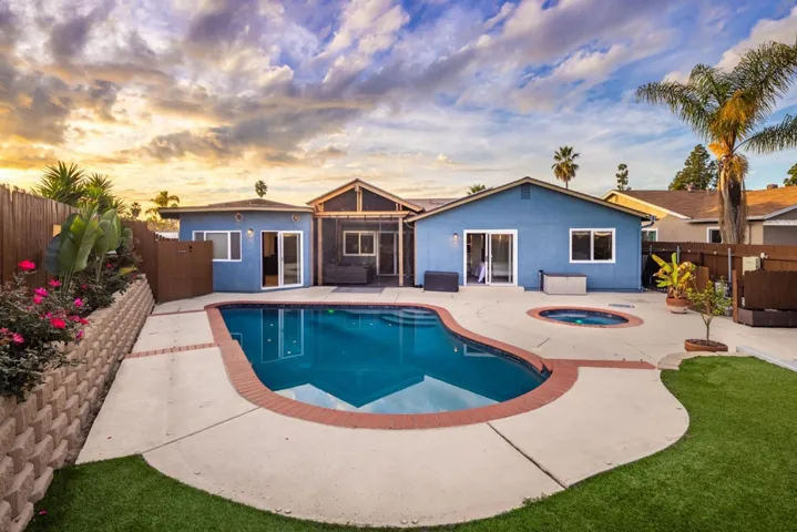 8053 Chalet Place, San Diego, California 92126