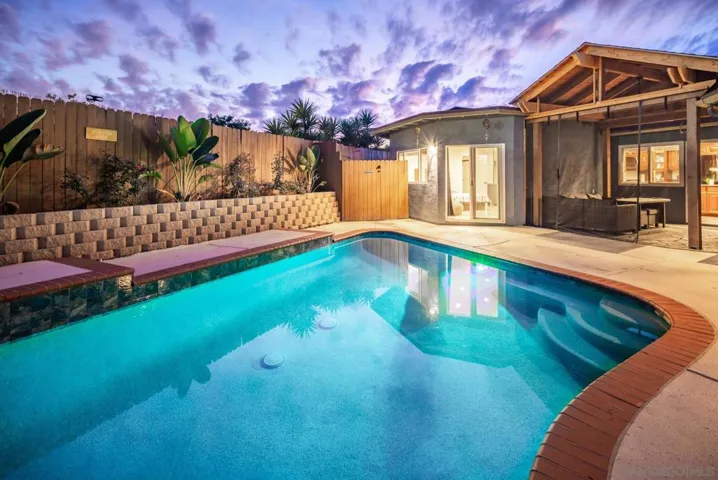 8053 Chalet Place, San Diego, California 92126