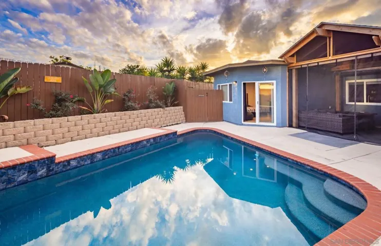 8053 Chalet Place, San Diego, California 92126