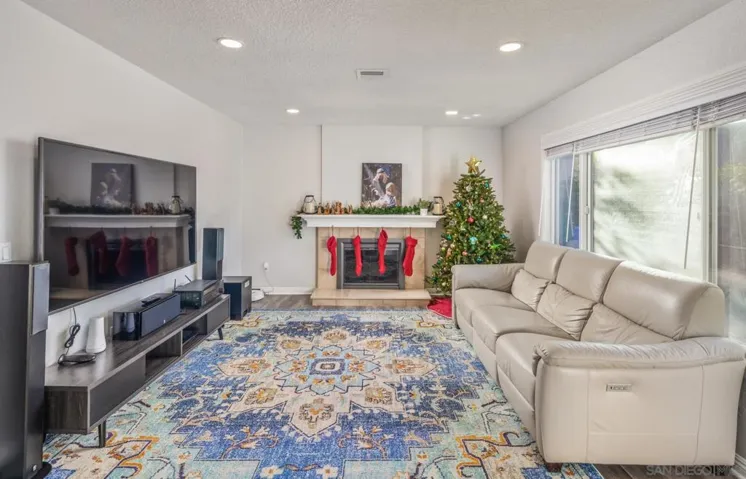 8053 Chalet Place, San Diego, California 92126