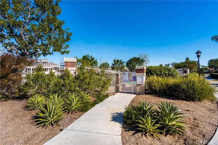 21375 Via Del Lobo, Yorba Linda, California 92887