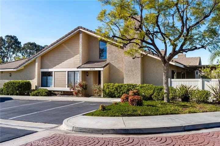 21375 Via Del Lobo, Yorba Linda, California 92887