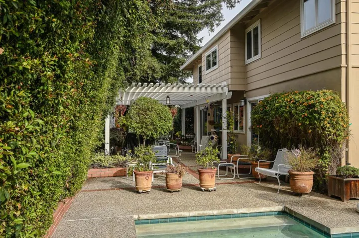 2738 Ramos Court, Mountain View, California 94040