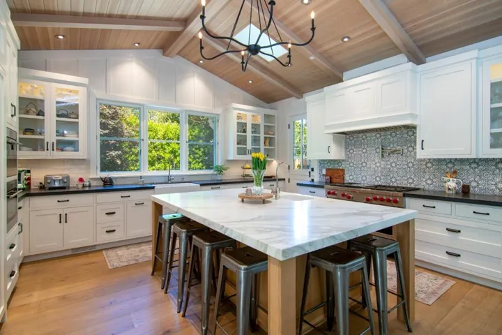 1099 Cambridge Avenue, Menlo Park, California 94025