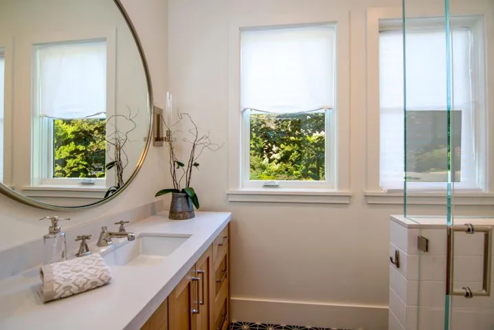 1099 Cambridge Avenue, Menlo Park, California 94025