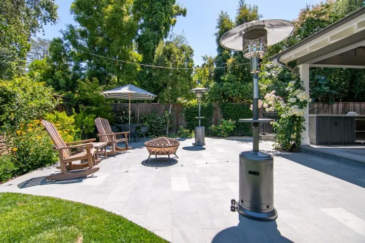 1099 Cambridge Avenue, Menlo Park, California 94025