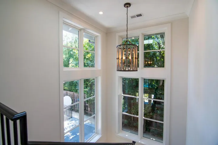 1099 Cambridge Avenue, Menlo Park, California 94025