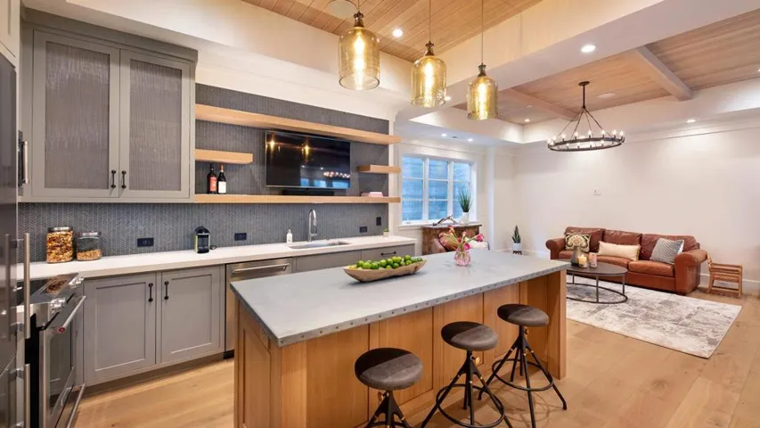 1099 Cambridge Avenue, Menlo Park, California 94025