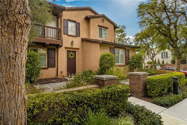 38 Bombay, Irvine, California 92620