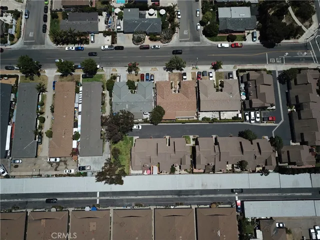 2171 Pomona Avenue, Costa Mesa, California 92627