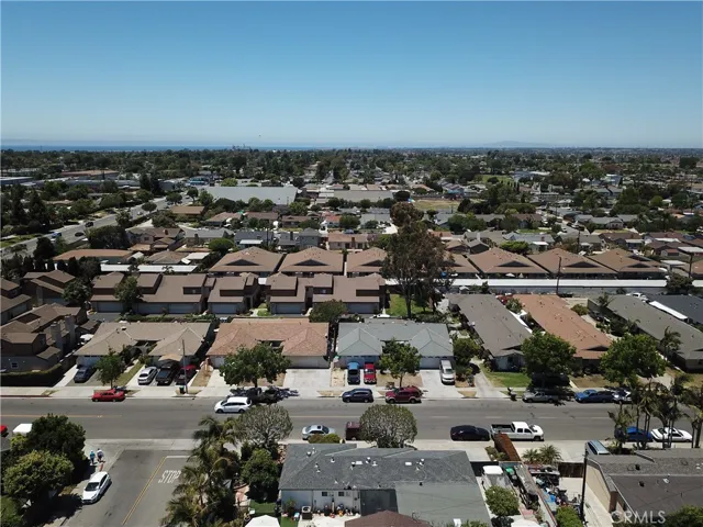 2171 Pomona Avenue, Costa Mesa, California 92627