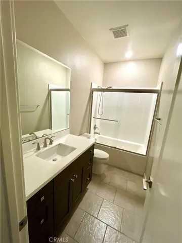 2 Landings Street, Pomona, California 91766