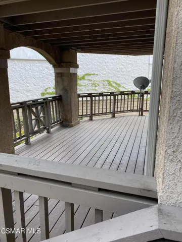 Balcony2