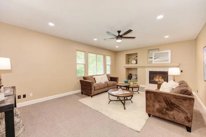 820 Morton Way, Folsom, California 95630