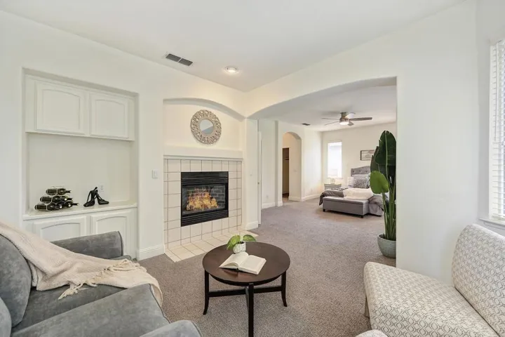 820 Morton Way, Folsom, California 95630