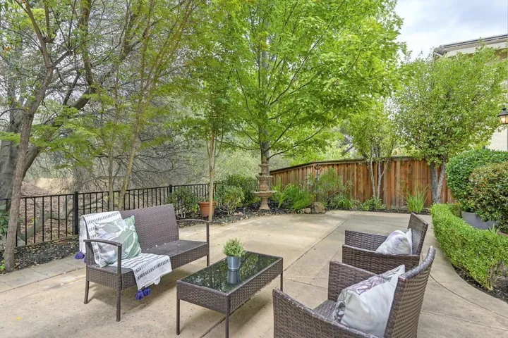 820 Morton Way, Folsom, California 95630