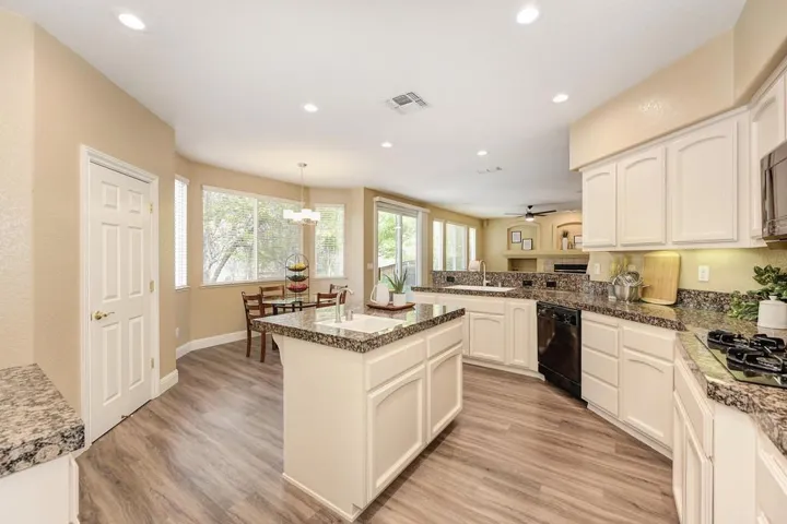 820 Morton Way, Folsom, California 95630