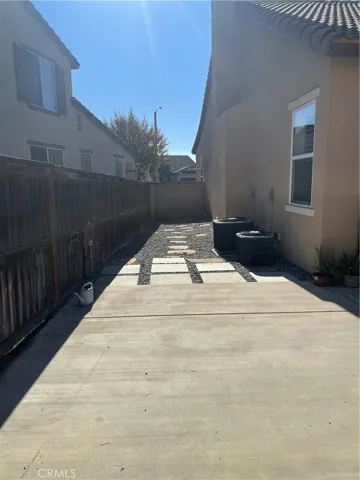 Side yard