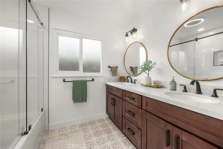 17472 E Santa Clara Avenue, Santa Ana, California 92705