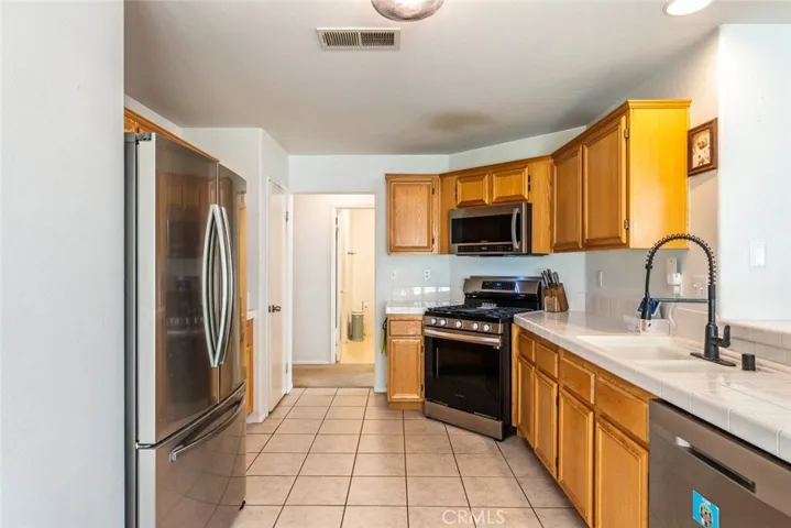 29195 Ocotillo Drive, Lake Elsinore, California 92530