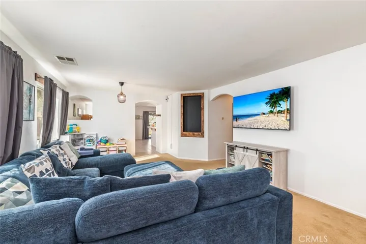 29195 Ocotillo Drive, Lake Elsinore, California 92530