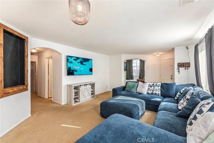 29195 Ocotillo Drive, Lake Elsinore, California 92530
