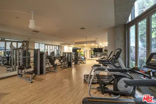 727 W 7th Street 510, Los Angeles, California 90017
