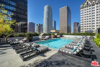 727 W 7th Street 510, Los Angeles, California 90017