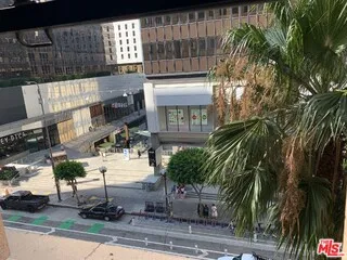 727 W 7th Street 510, Los Angeles, California 90017