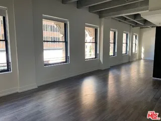 727 W 7th Street 510, Los Angeles, California 90017