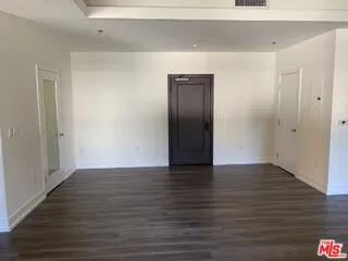 727 W 7th Street 510, Los Angeles, California 90017