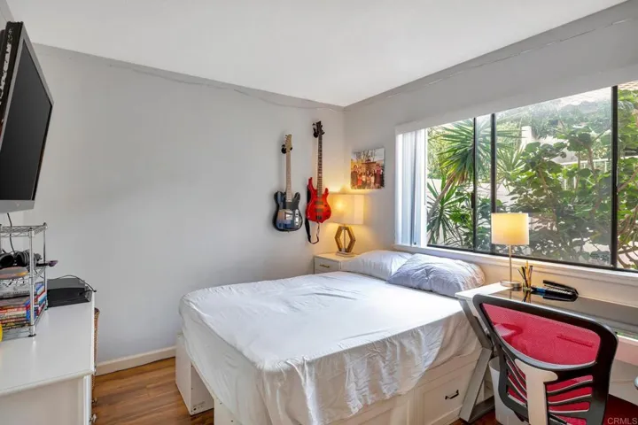 156 S Kihridge, Encinitas, California 92024