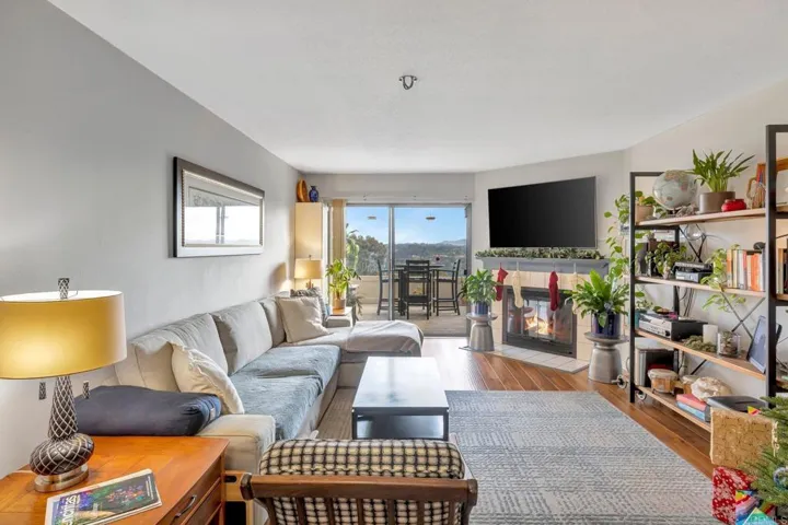 156 S Kihridge, Encinitas, California 92024