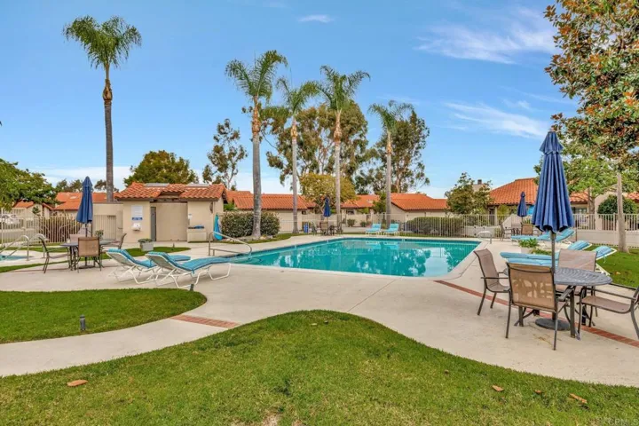 156 S Kihridge, Encinitas, California 92024