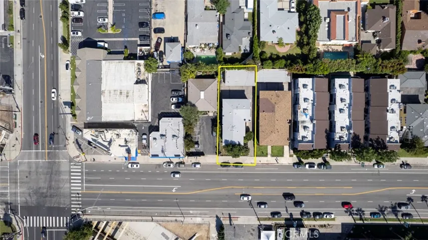 12433 Riverside Drive, Valley Village, California 91607