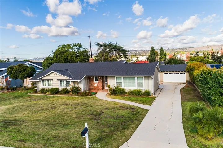 419 Las Riendas Drive, Fullerton, California 92835