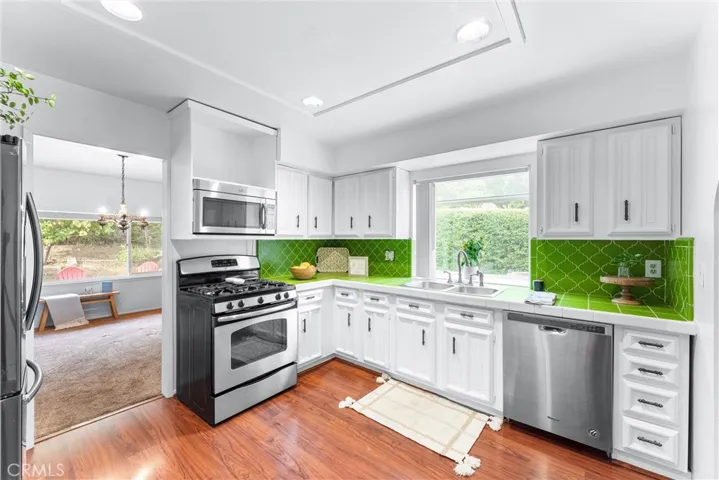 1425 East Road, La Habra Heights, California 90631