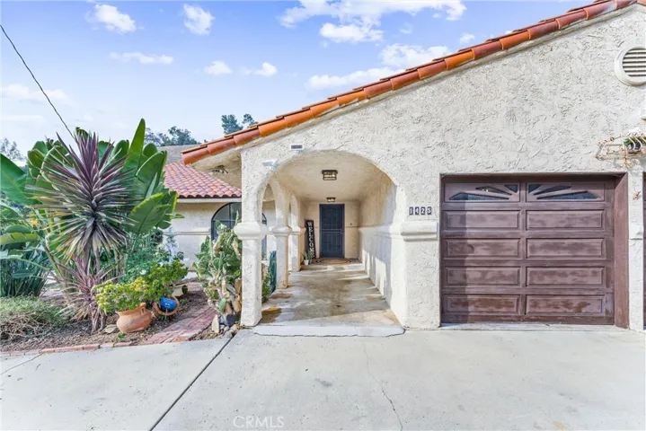 1425 East Road, La Habra Heights, California 90631